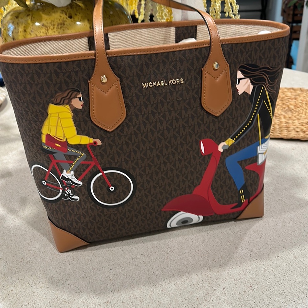 NWT Michael Kors Special Edition Large Tote
